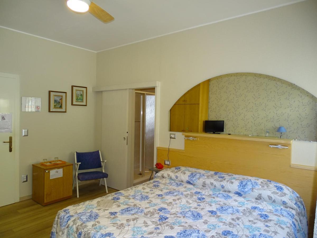 Casa Alessandra Hotel 2*
